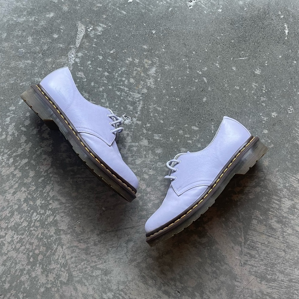 Doc Martens 3 Eyed Oxfords Leather Shoes Lavender 23722 Unisex Size 6 UK / 8 US